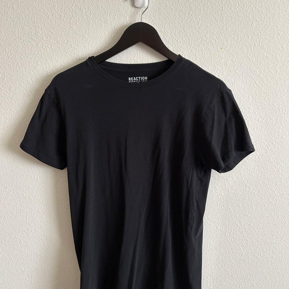Kenneth Cole Black Short Sleeve Tee